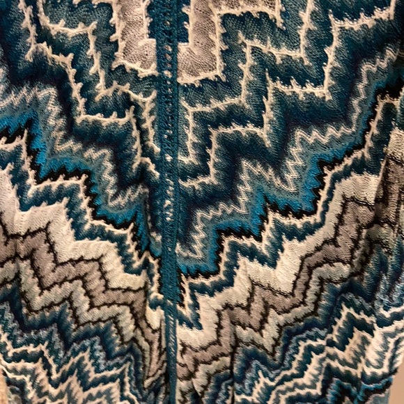 Knit Shell - Picture 4 of 5